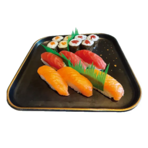 Nigiri y Maki de salmón(3+3+4+4)
