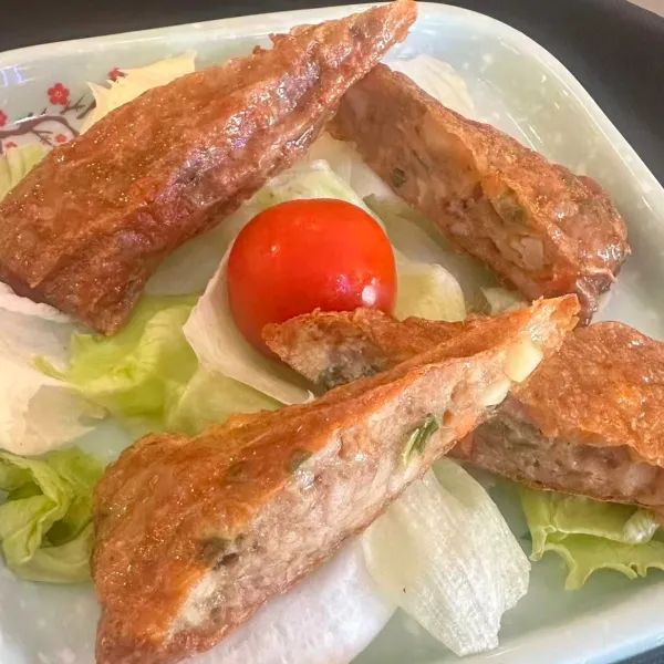 Rollitos de carne picada